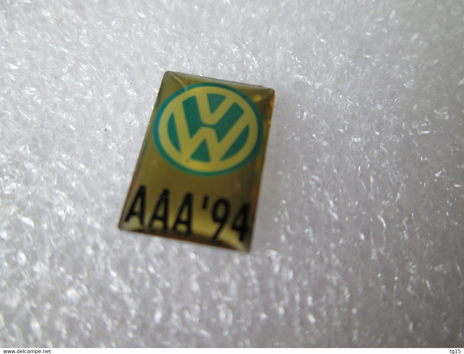 PIN'S    LOGO    VOLKSWAGEN    AAA 94 - Volkswagen