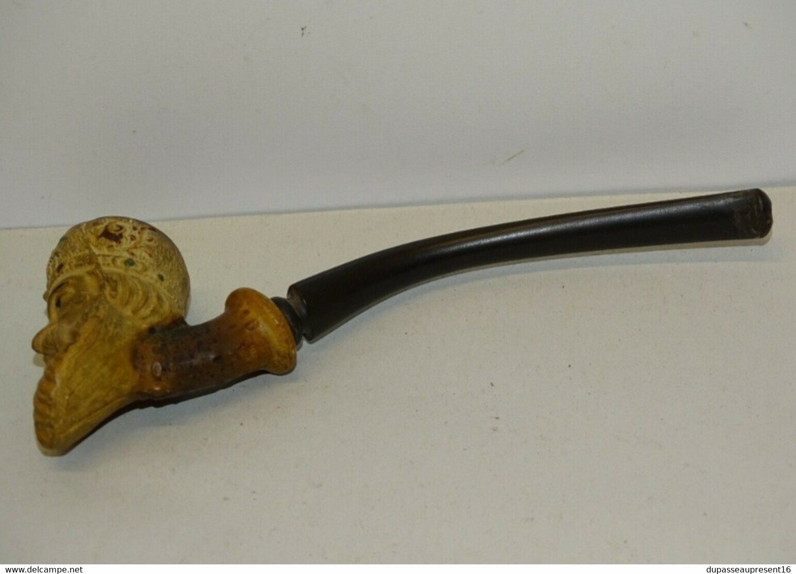 BELLE ANCIENNE PIPE HIPPOLITE LEON BONNAUD N° 118 MARSEILLE FRANCE Terre Cuite COLLECTION OBJETS DU FUMEUR VITRINE - Porzellanpfeifen