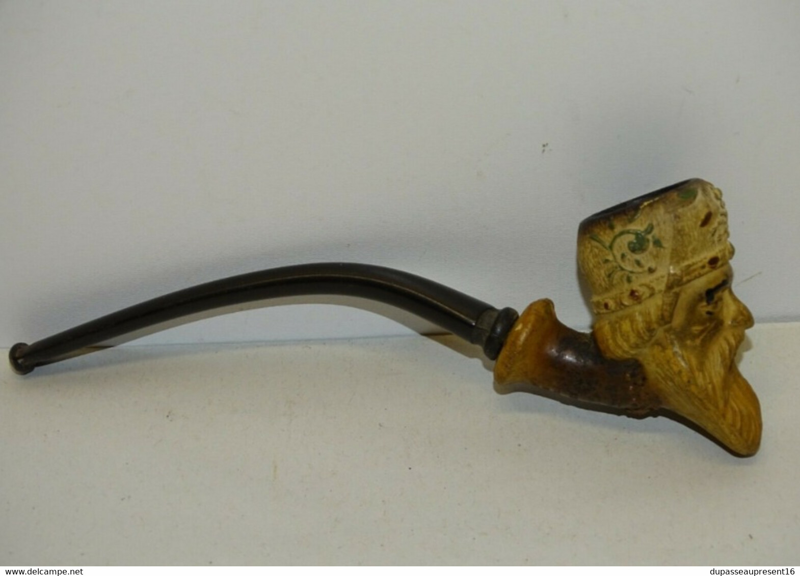 BELLE ANCIENNE PIPE HIPPOLITE LEON BONNAUD N° 118 MARSEILLE FRANCE Terre cuite COLLECTION OBJETS DU FUMEUR VITRINE