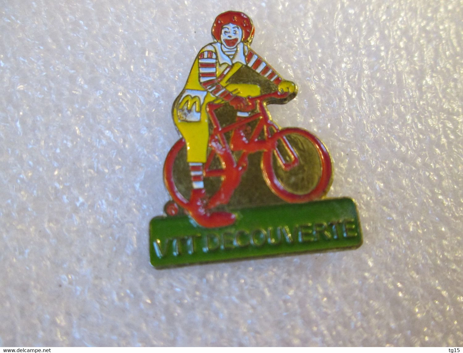 PIN'S    McDONALD'S   VTT  DECOUVERTE - McDonald's