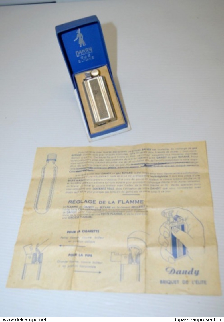 ANCIEN BRIQUET DANDY PARIS à Gaz Dans Sa Boite D'origine Avec Notice COLLECTION Déco VITRINE OBJET DU FUMEUR - Autres & Non Classés