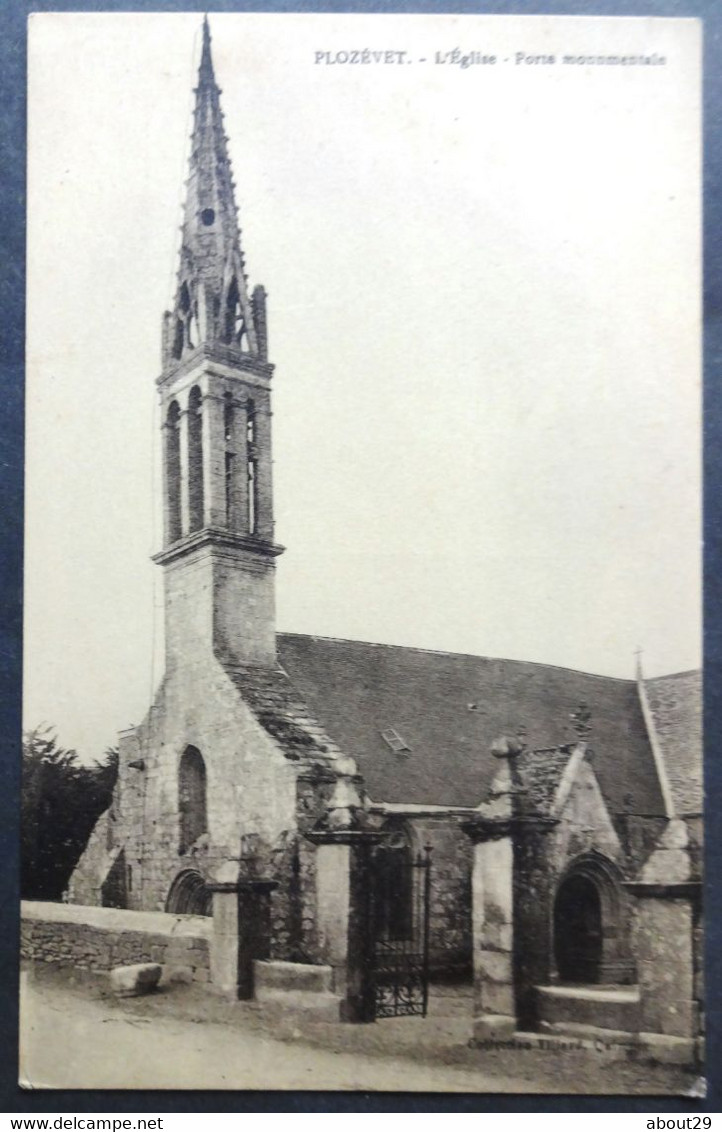 CPA 29 PLOZEVET - L'Eglise - Porte Monumentale - Villard  - Réf. U 99 - Plozevet