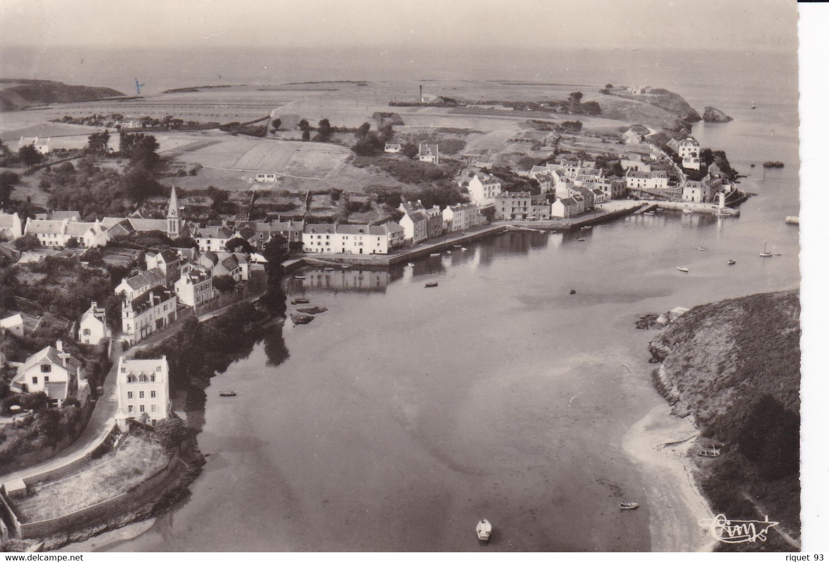 BELLE-ILE-EN-MER - Vue Aérienne Du Port De Sauzon - Belle Ile En Mer