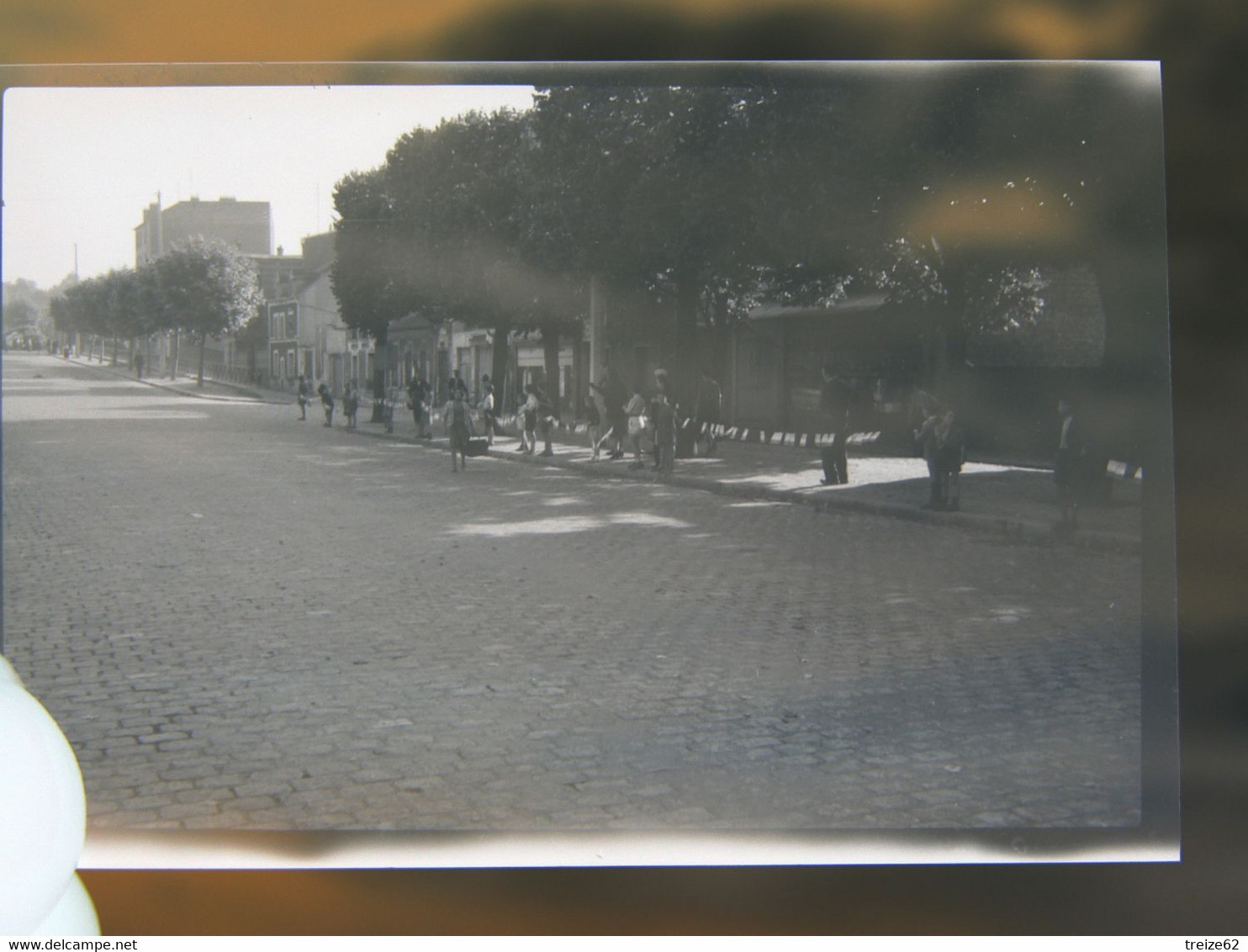 Lot 8 négatifs souples photos originales Août 1944 LA LIBERATION lieu à déterminer