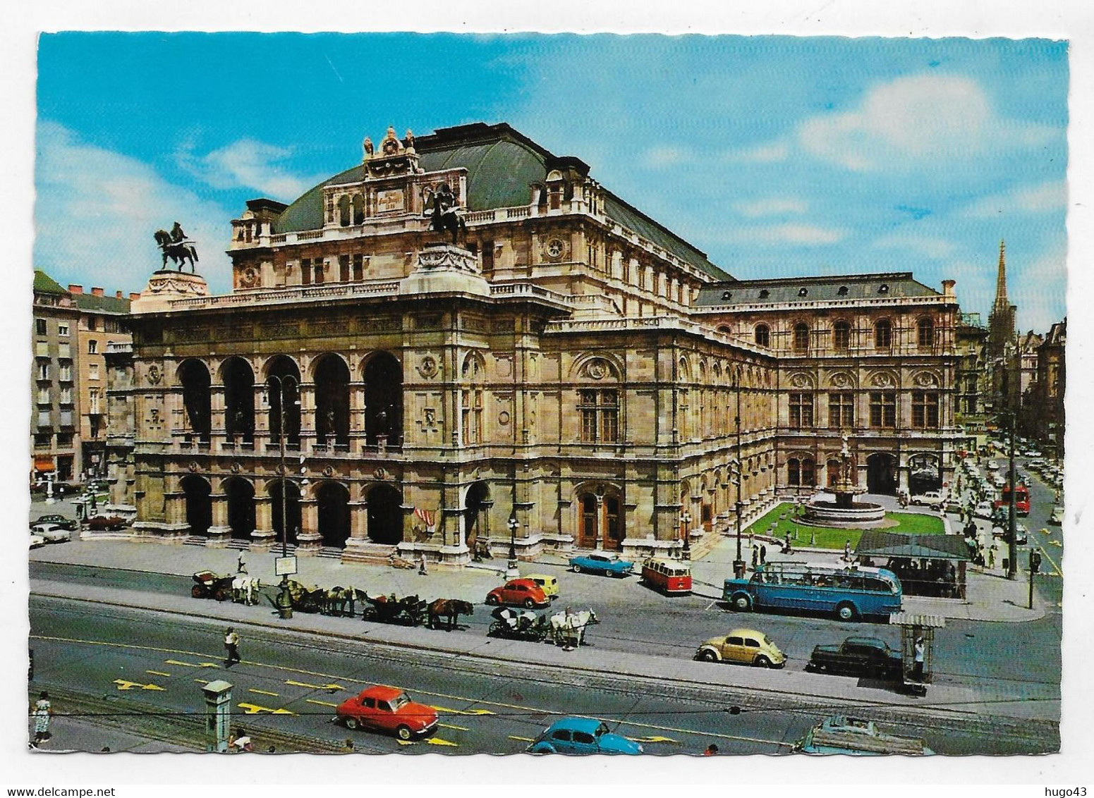 (RECTO / VERSO) WIEN - THE OPERA HOUSE WITH OLD CARS - VOLKSWAGEN COCCINELLE ET COMBI - BEAUX TIMBRES - CPSM GF - Sonstige & Ohne Zuordnung