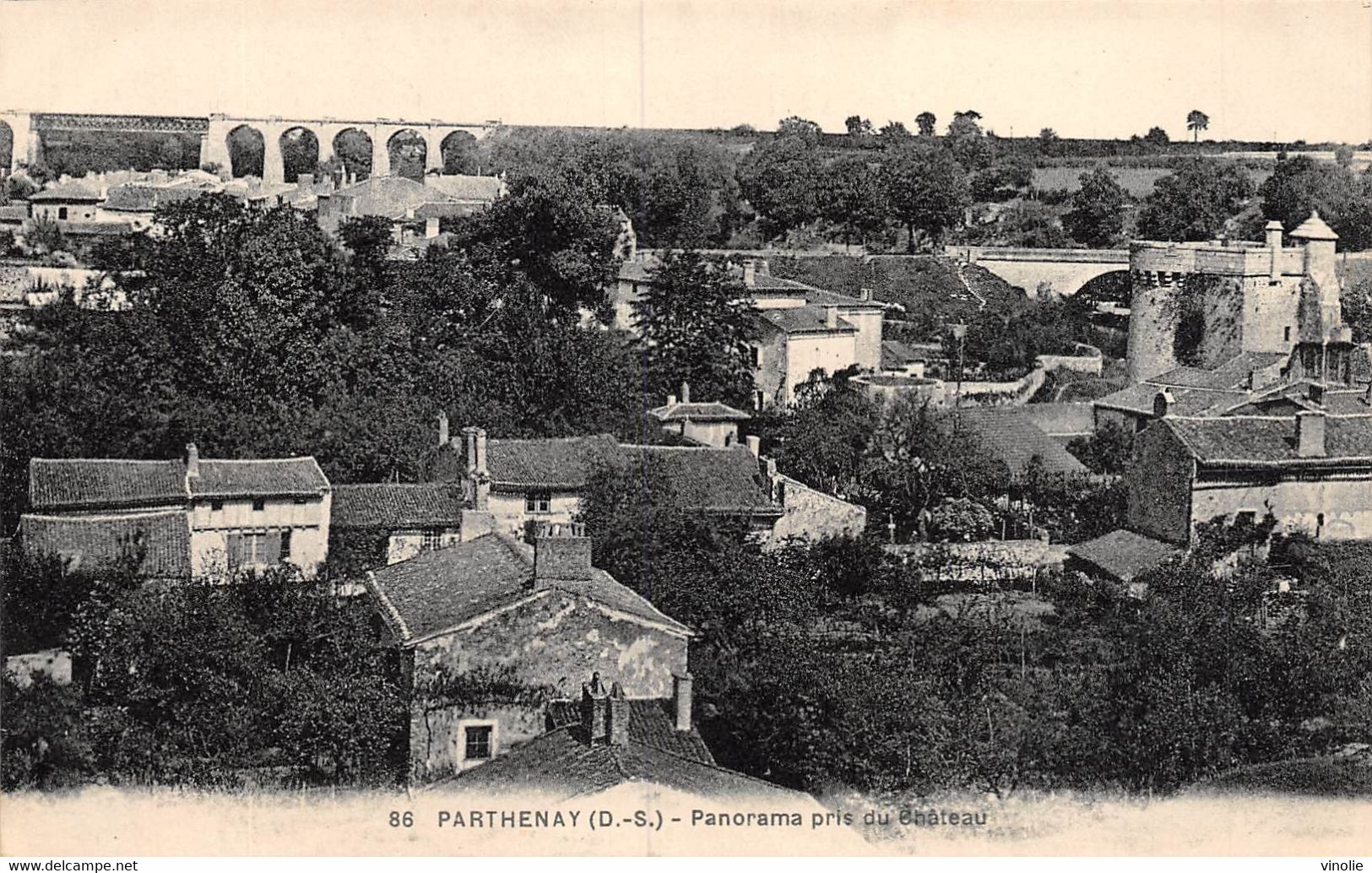 21-7483 : PARTHENAY. - Parthenay