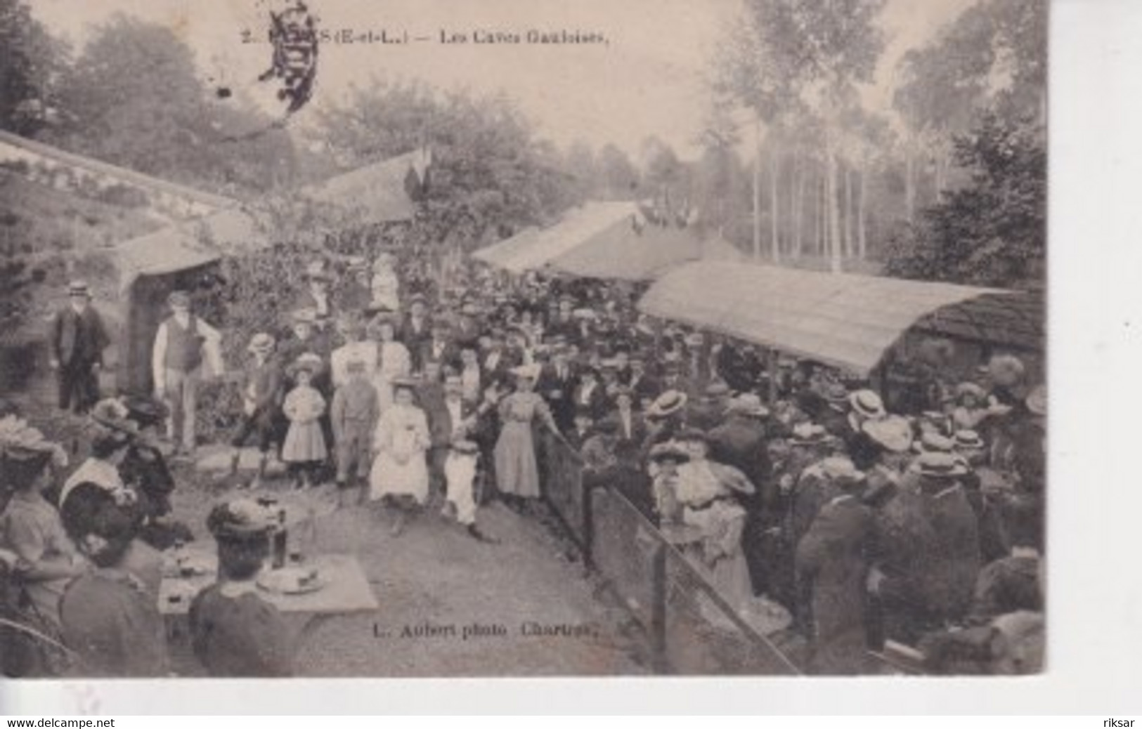 LEVES(CAVES GAULOISES) - Lèves