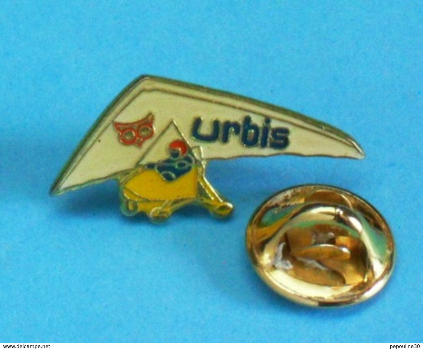 1 PIN'S //   ** ULM / PENDULAIRE / URBIS ** - Avions