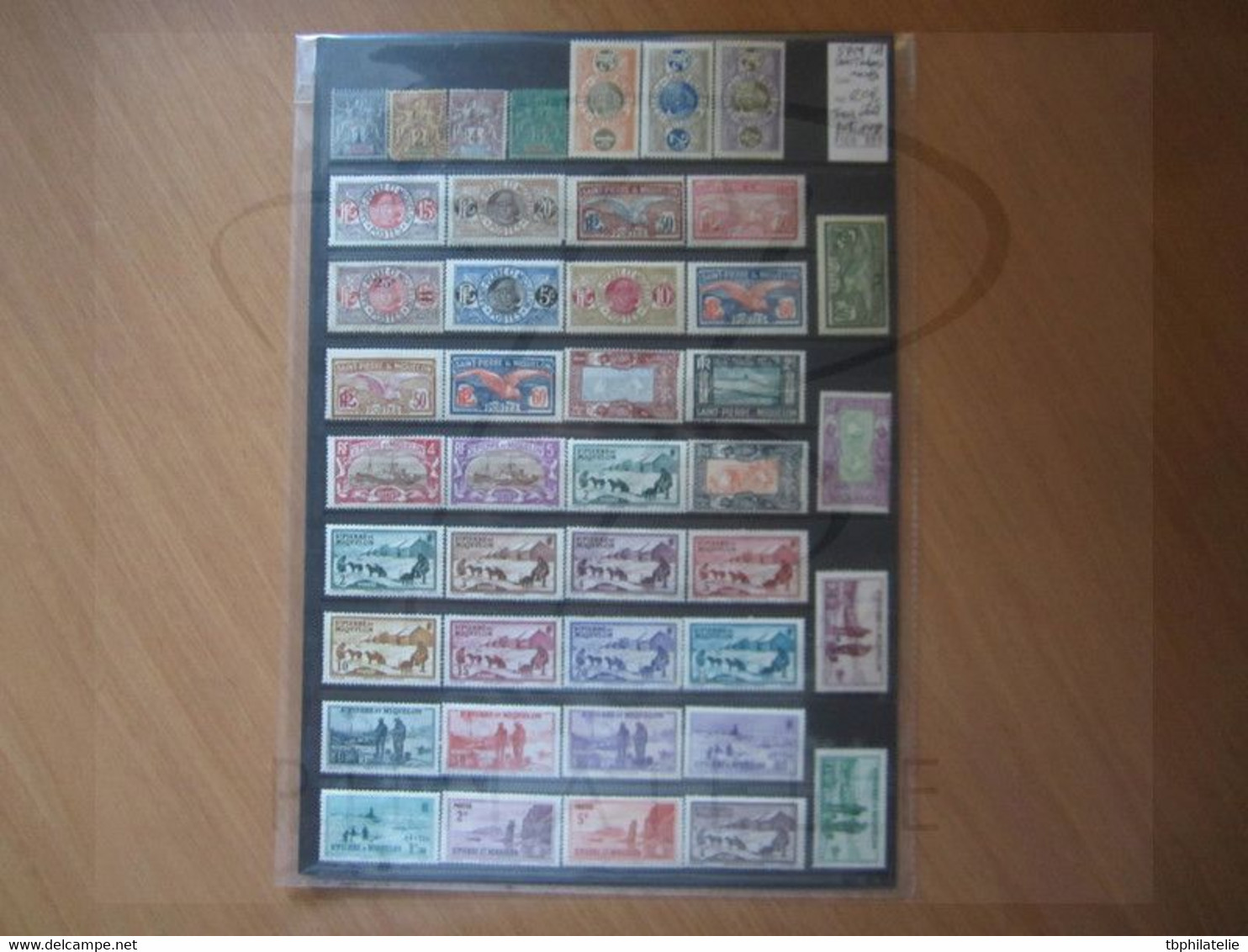 VEND LOT DE 100 TIMBRES DE S.P.M. , NEUFS (d) - Collezioni & Lotti