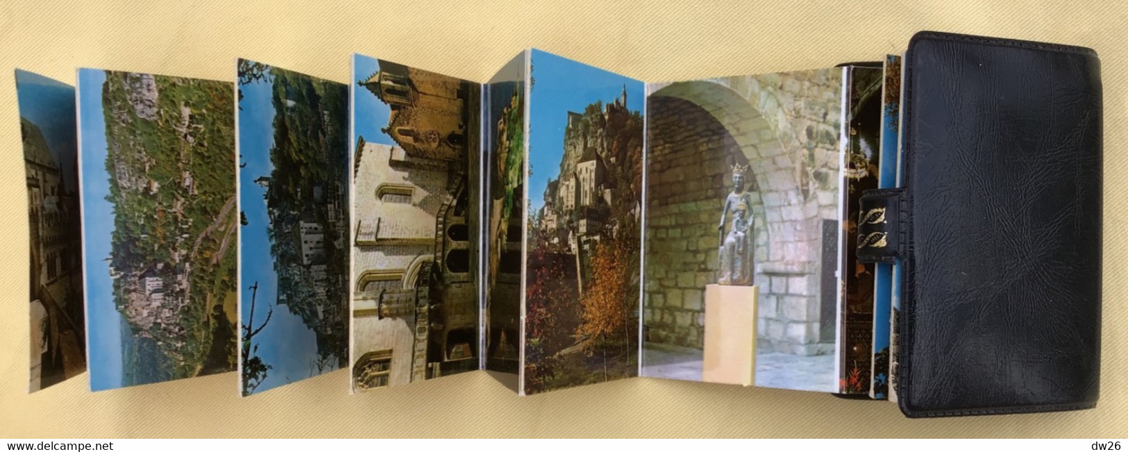 Dépliant Touristique Dans Mini Carnet Simili Cuir: Rocamadour, 2ème Site De France - 14 Photos Avec Commentaire - Tourism Brochures