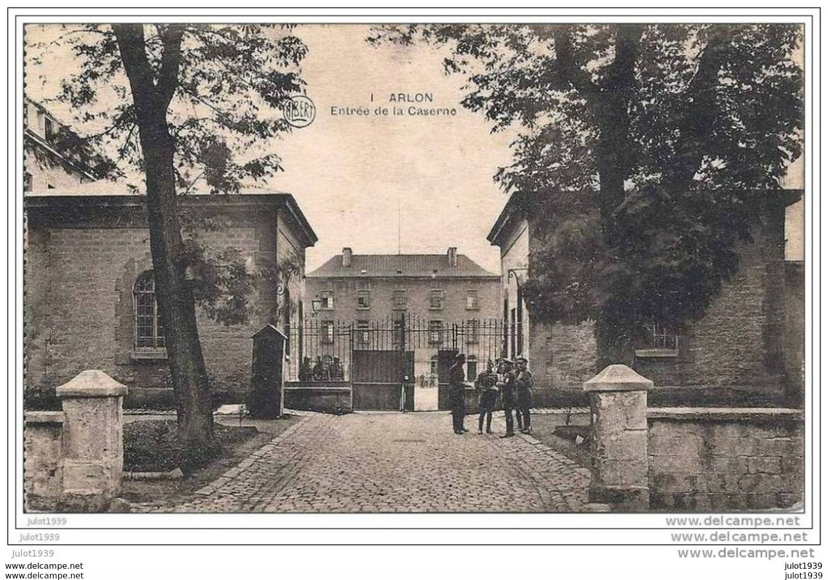 ARLON ..--  Entrée De La CASERNE . Vers SCHELLE ( Mr Joseph WIJN - CNOPS ) . Voir Verso . - Arlon