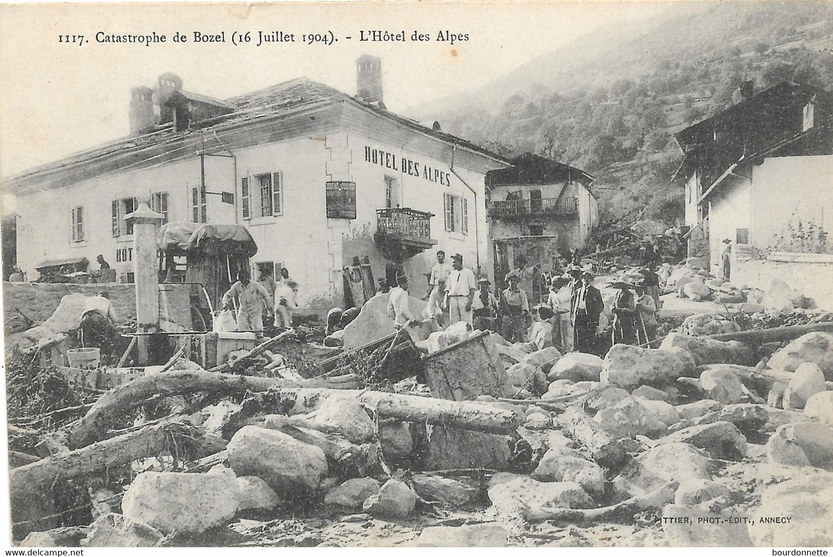 73. Catastrophe De BOZEL 1904 . L'Hotel Des Alpes . CPA Animée . - Bozel