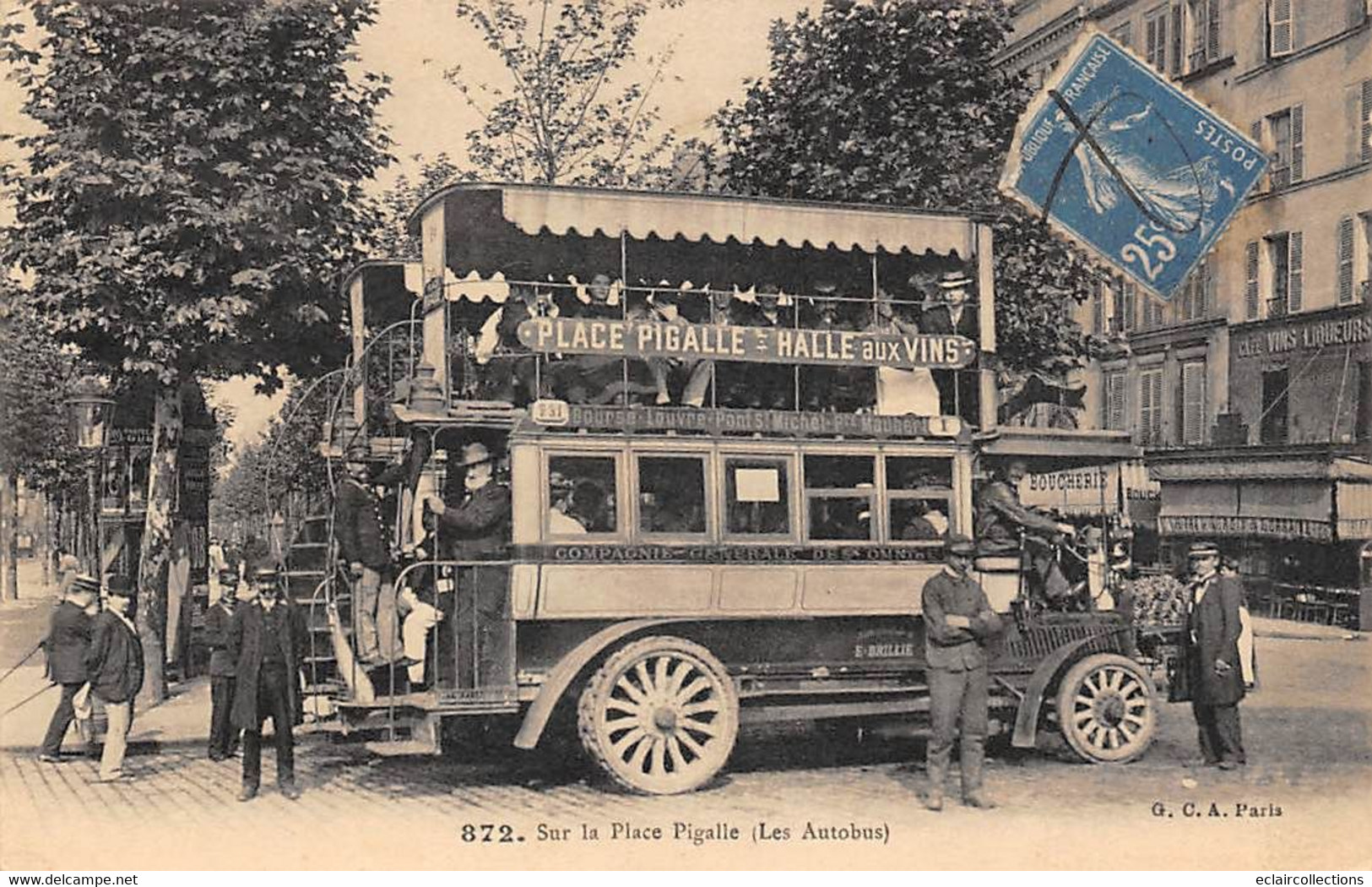 Paris      75009     Place Pigalle    Les Autobus      GCA 872   (voir Scan) - Transport Urbain En Surface