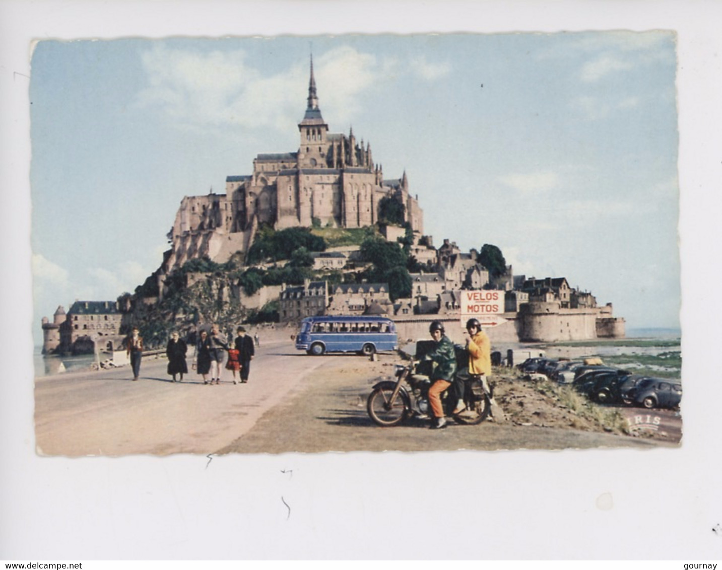 Le Mont Saint Michel - Vue Générale, L'arrivée (cp Vierge N°957 Cap ) Motocyclette Autocars - Le Mont Saint Michel