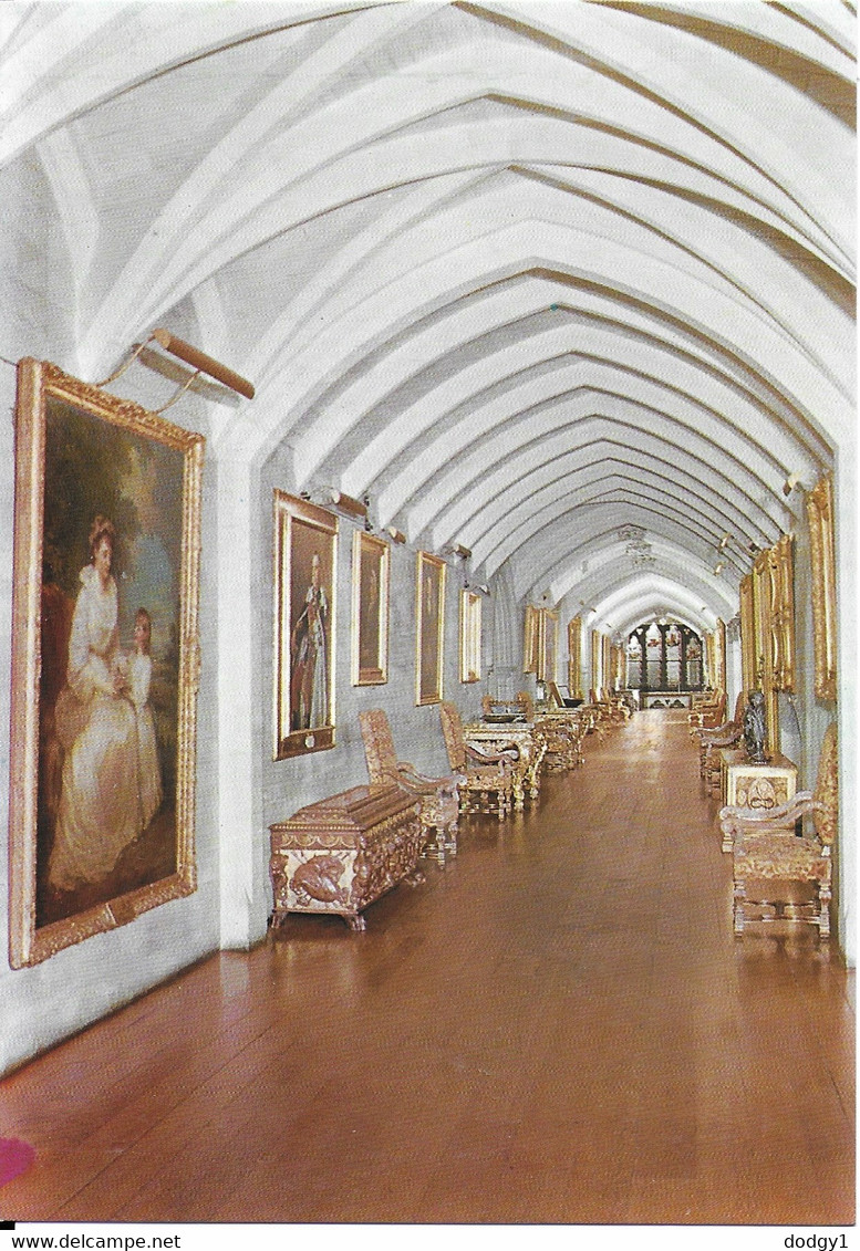 THE PICTURE GALLERY, ARUNDEL CASTLE, ARUNDEL, SUSSEX, ENGLAND. UNUSED POSTCARD  Wa4 - Arundel