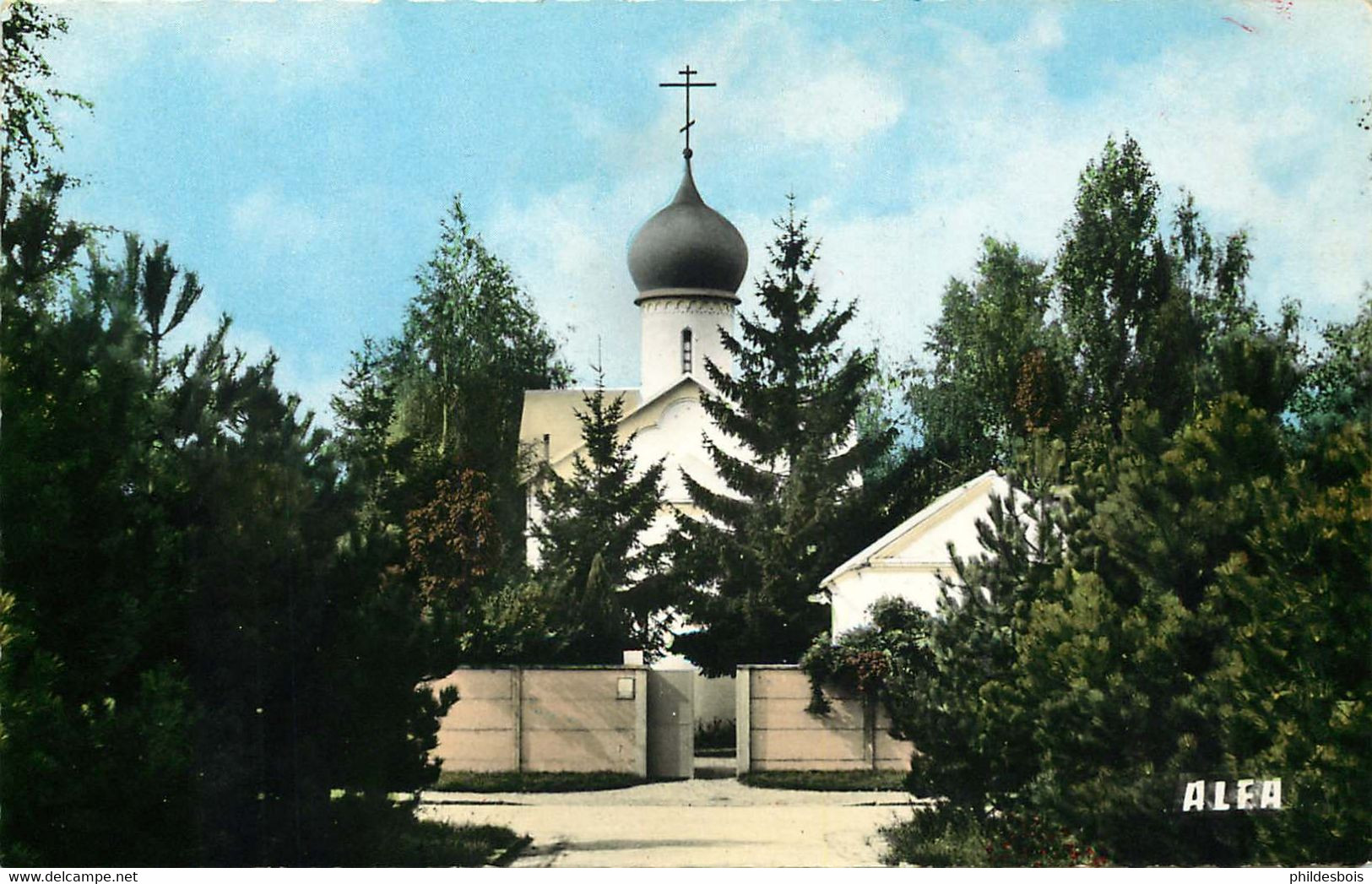 ESSONNE  SAINTE GENEVIEVE DES BOIS  Le Cimetiere Russe  L'église (cpsm) - Sainte Genevieve Des Bois