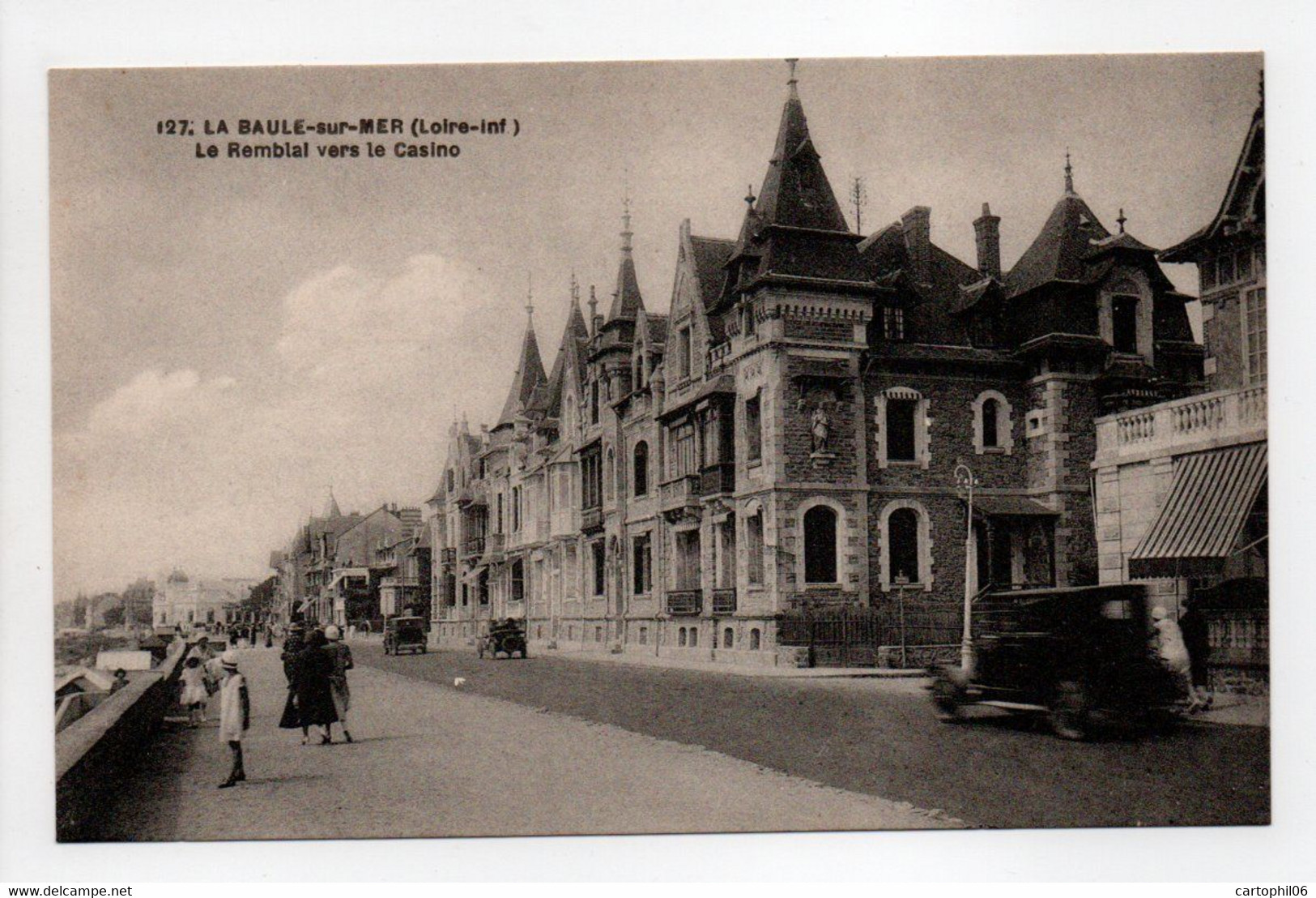 - CPA LA BAULE-SUR-MER (44) - Le Remblai Vers Le Casino - Edition Chapeau 127 - - La Baule-Escoublac