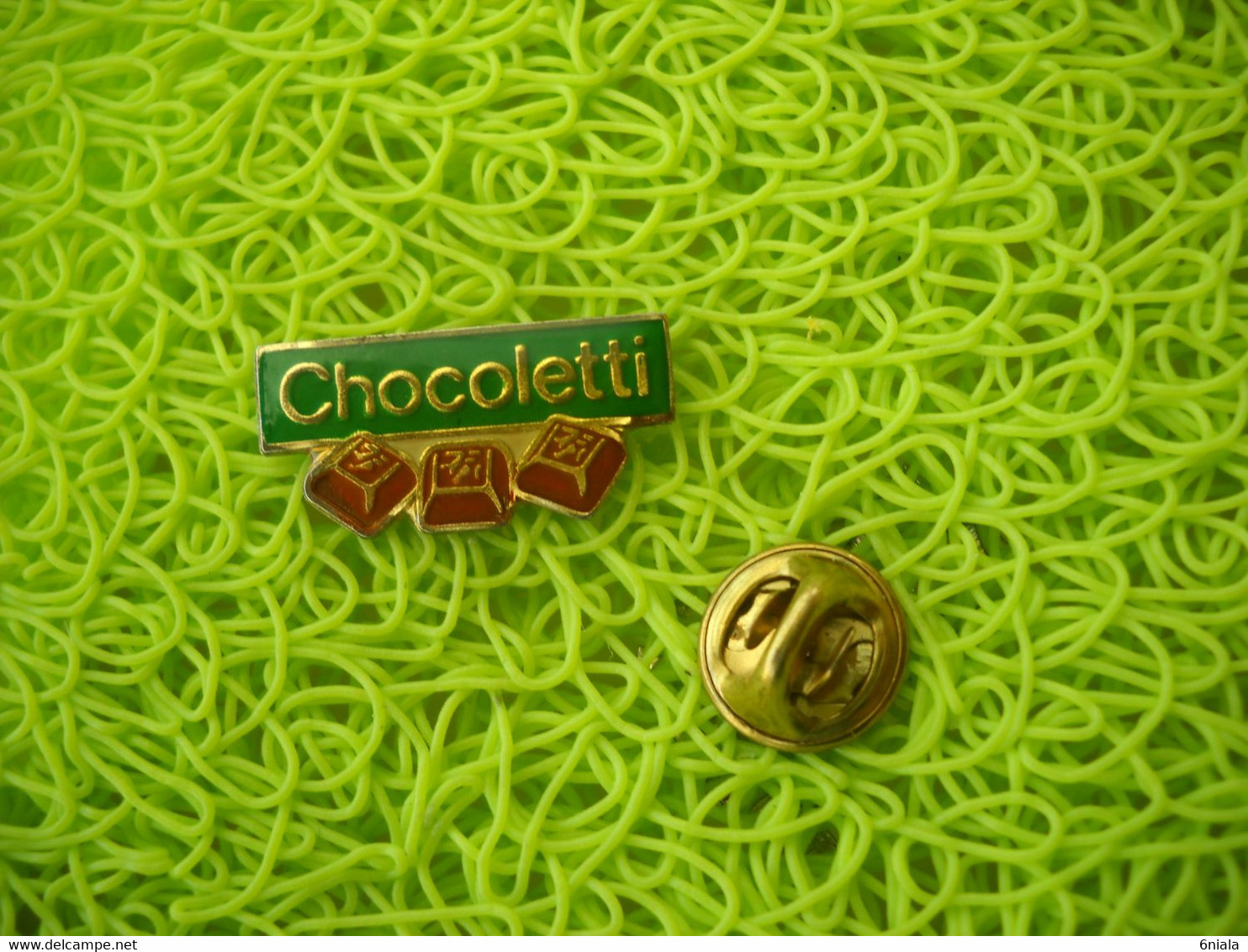 2033  PINS  Pin's   CHOCOLETTI Chocolat - Alimentation