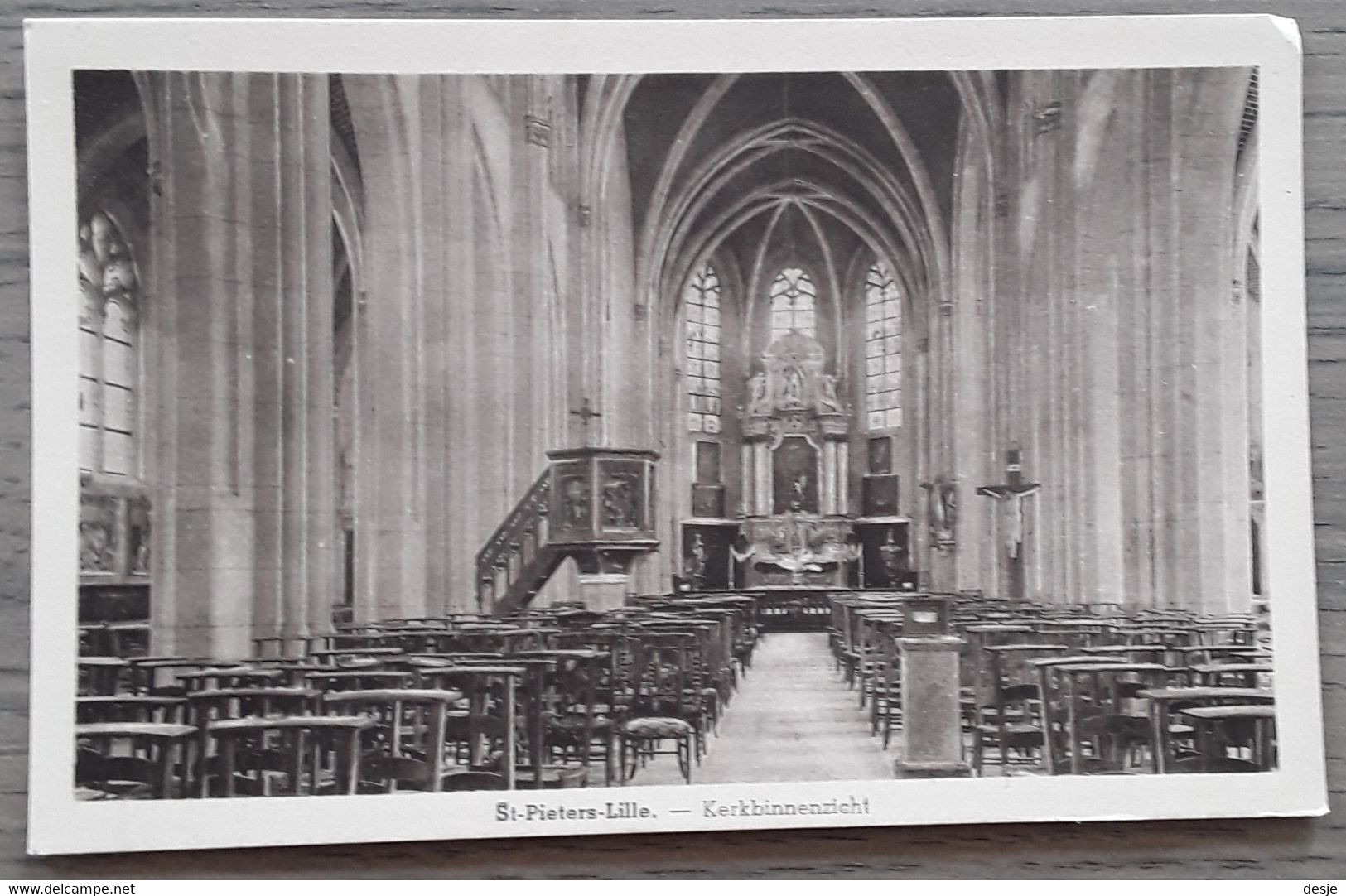 Sint-Pieters-Lille Kerkbinnenzicht - Lille