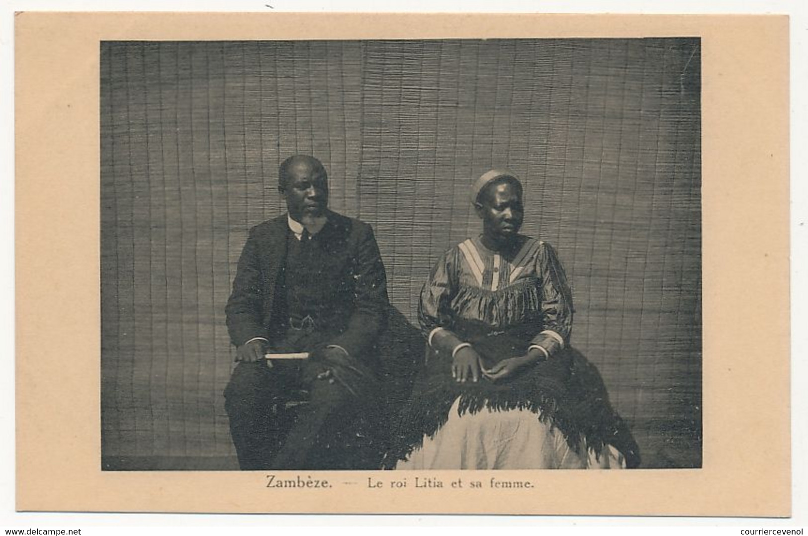 CPA - ZAMBEZE - Le Roi Litia Et Sa Femme - Sambia