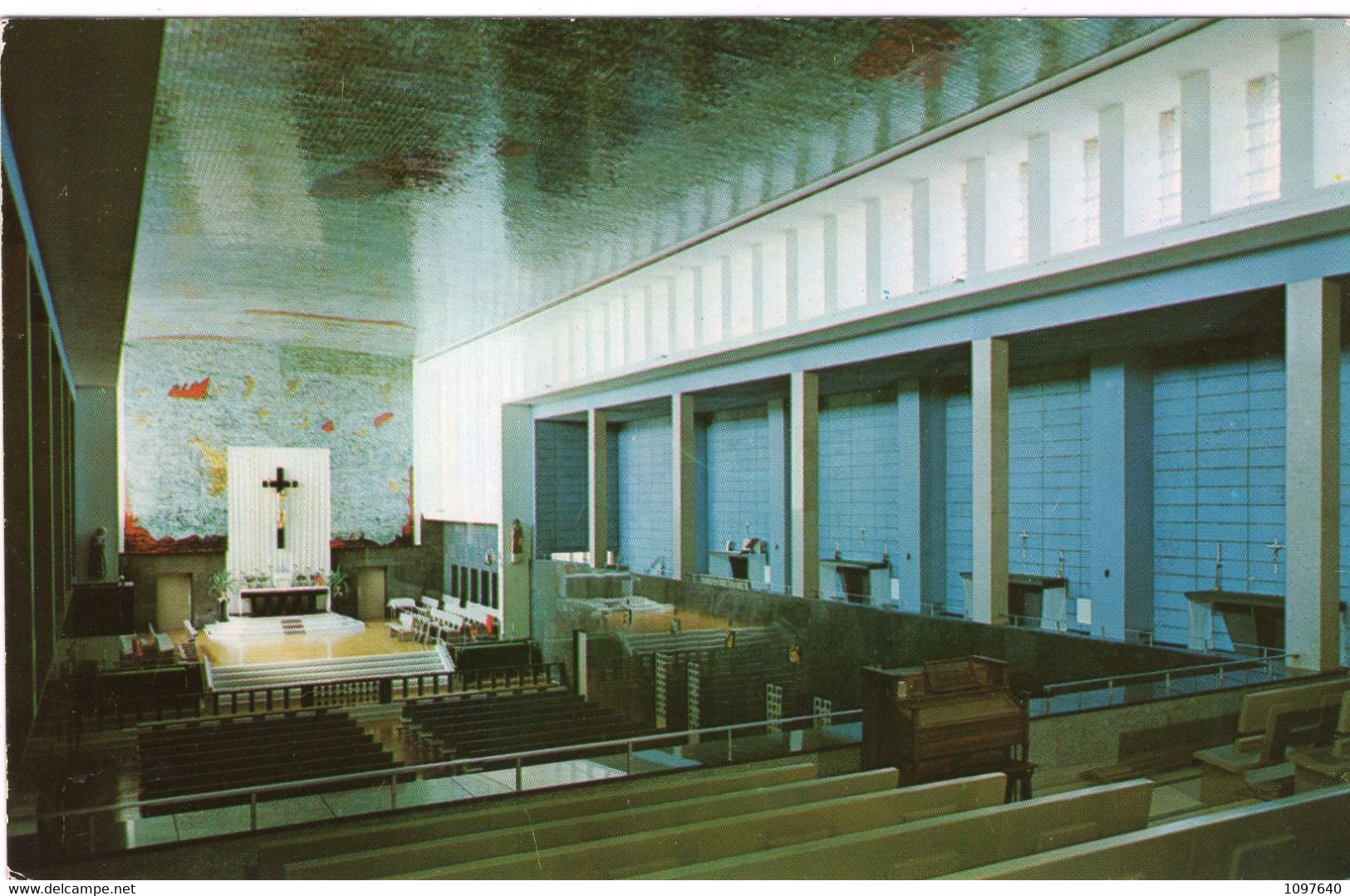 Le Séminaire De Chicoutimi. Intérieur De La Chapelle Construite En 1954 - Chicoutimi