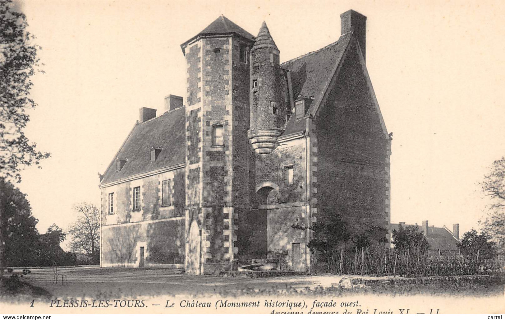 37 - PLESSIS-LES-TOURS - Le Château, Façade Ouest. - La Riche