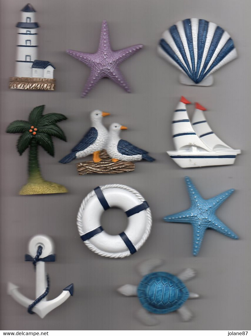 LOT DE 10 MAGNETS   THEME BORD DE MER   -     TORTUE ETOILES DE MER BOUEE PHARE ANCRE PALMIER  BATEAU  MOUETTES - Autres & Non Classés