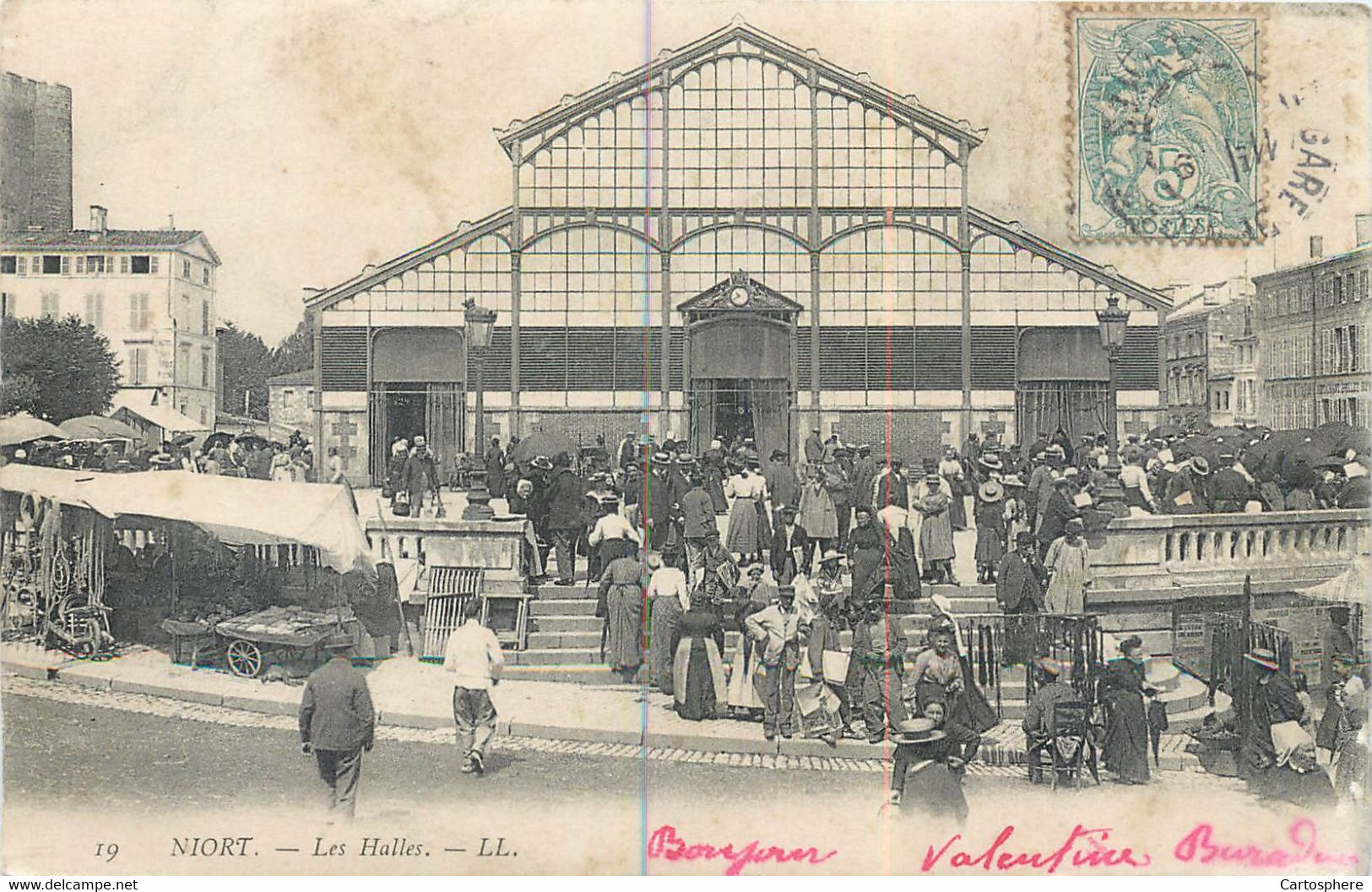 CPA 79 Deux Sèvres NIORT - Les Halles - Niort