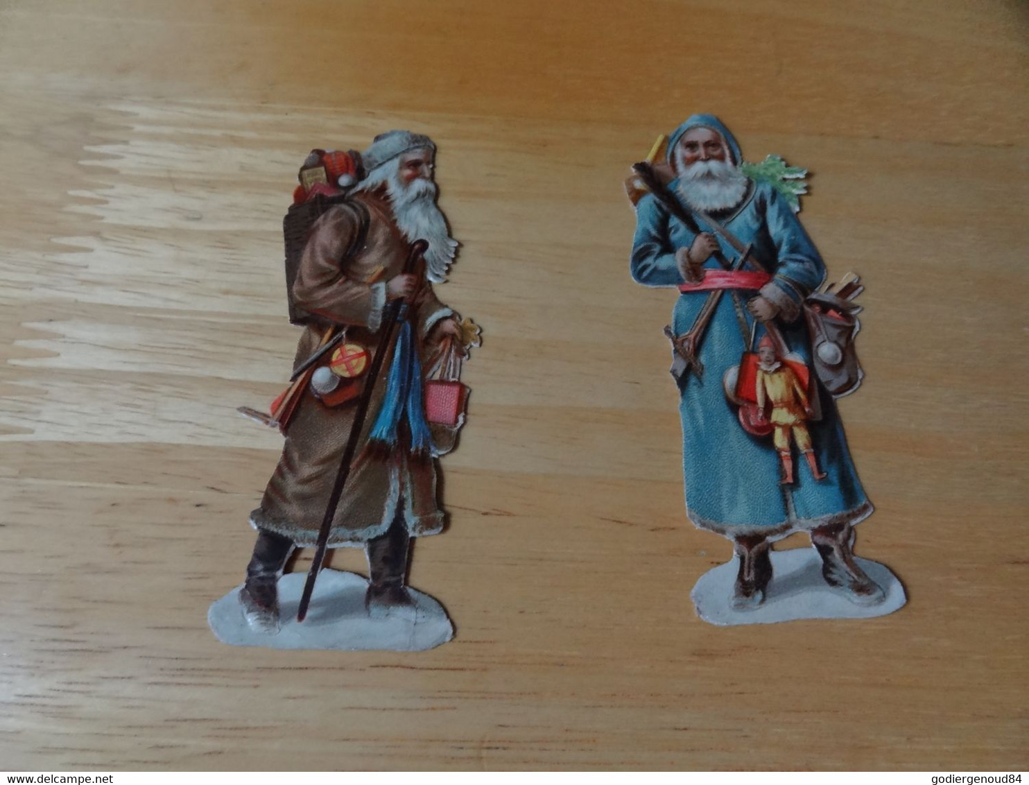 2 Chromos Découpis, Père Noël, Santa Claus, Tbe, Hauteur 10,5cm - Di Natale