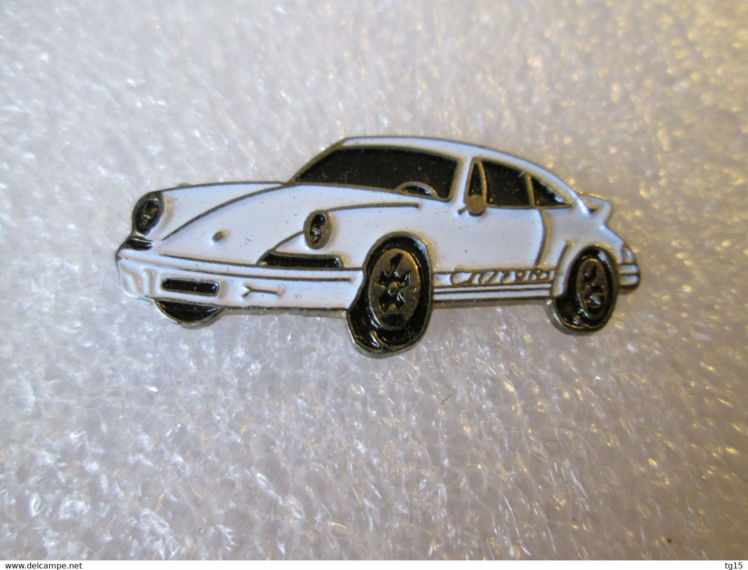 PIN'S    PORSCHE  911 - Porsche