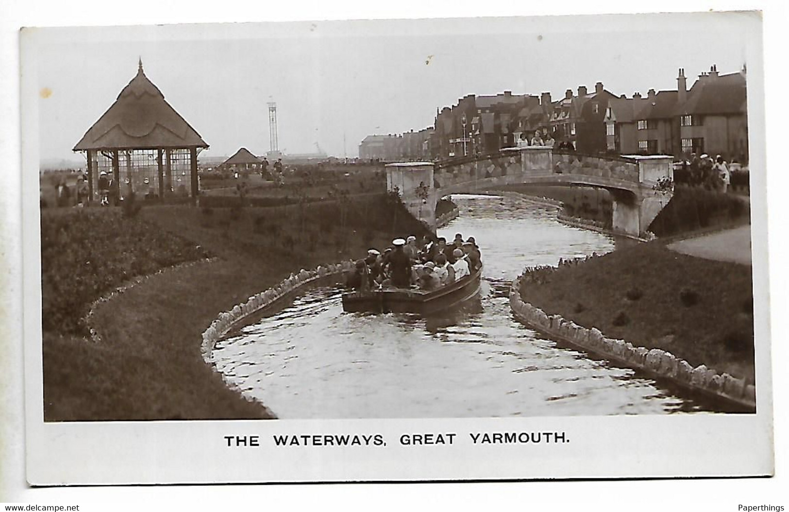 Real Photo Postcard, Great Yarmouth, Boat, The Waterways. Foot Bridge, House, Landscape. 1930. - Great Yarmouth