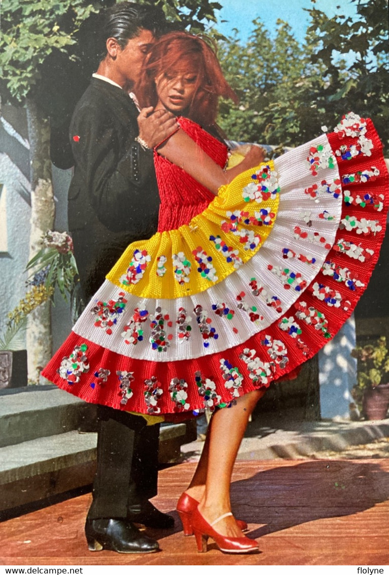 Fantaisie - Cpa à Système - Danseuse De Flamenco - Robe - Paillettes - Met Mechanische Systemen