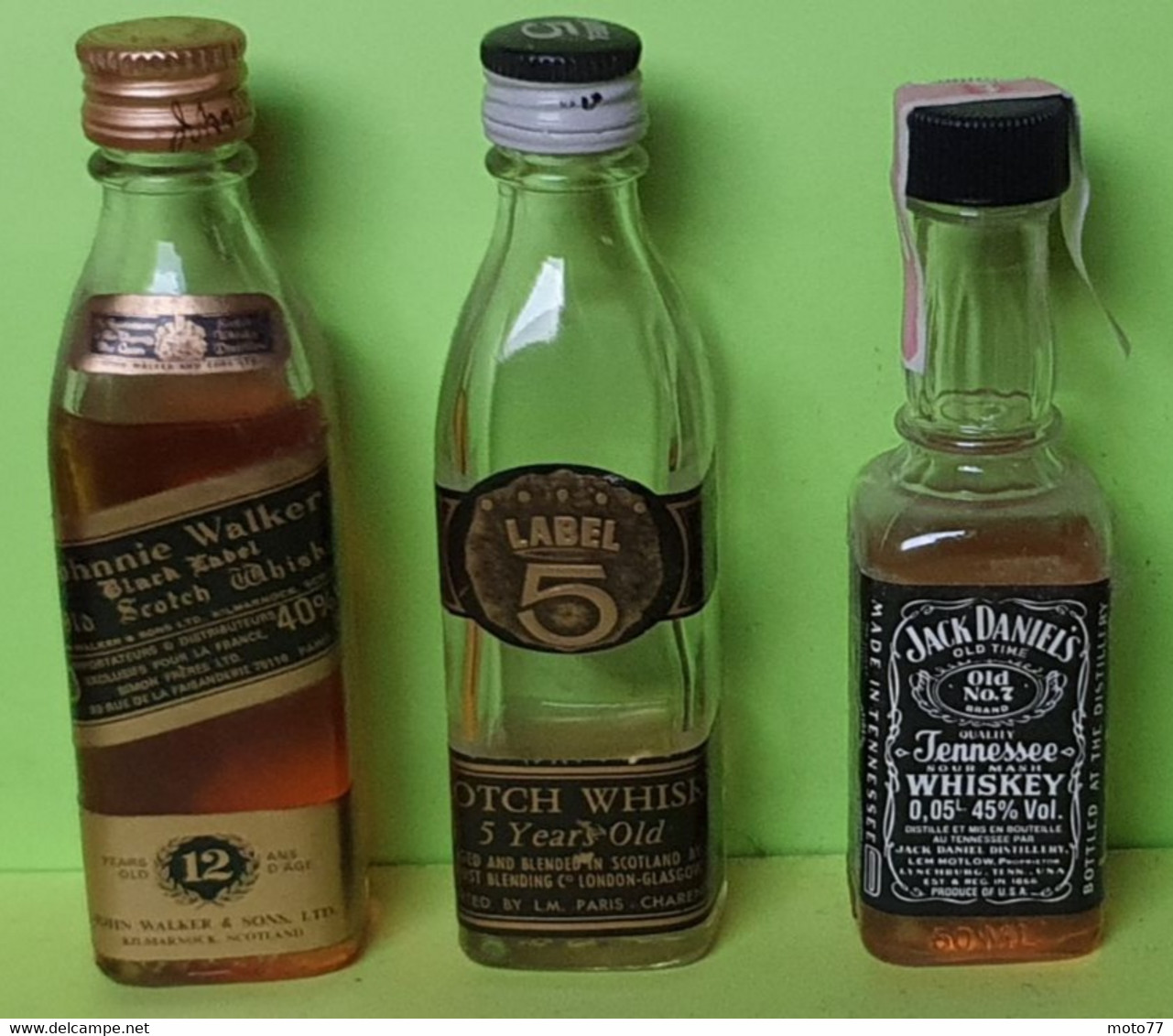 Miniatures - 3 MIGNONNETTES - Whisky WALKER LABEL 5 JACK DANIELS -Apéritif  Alcool Liqueur-Années 80 - Pour collection non buvable /20