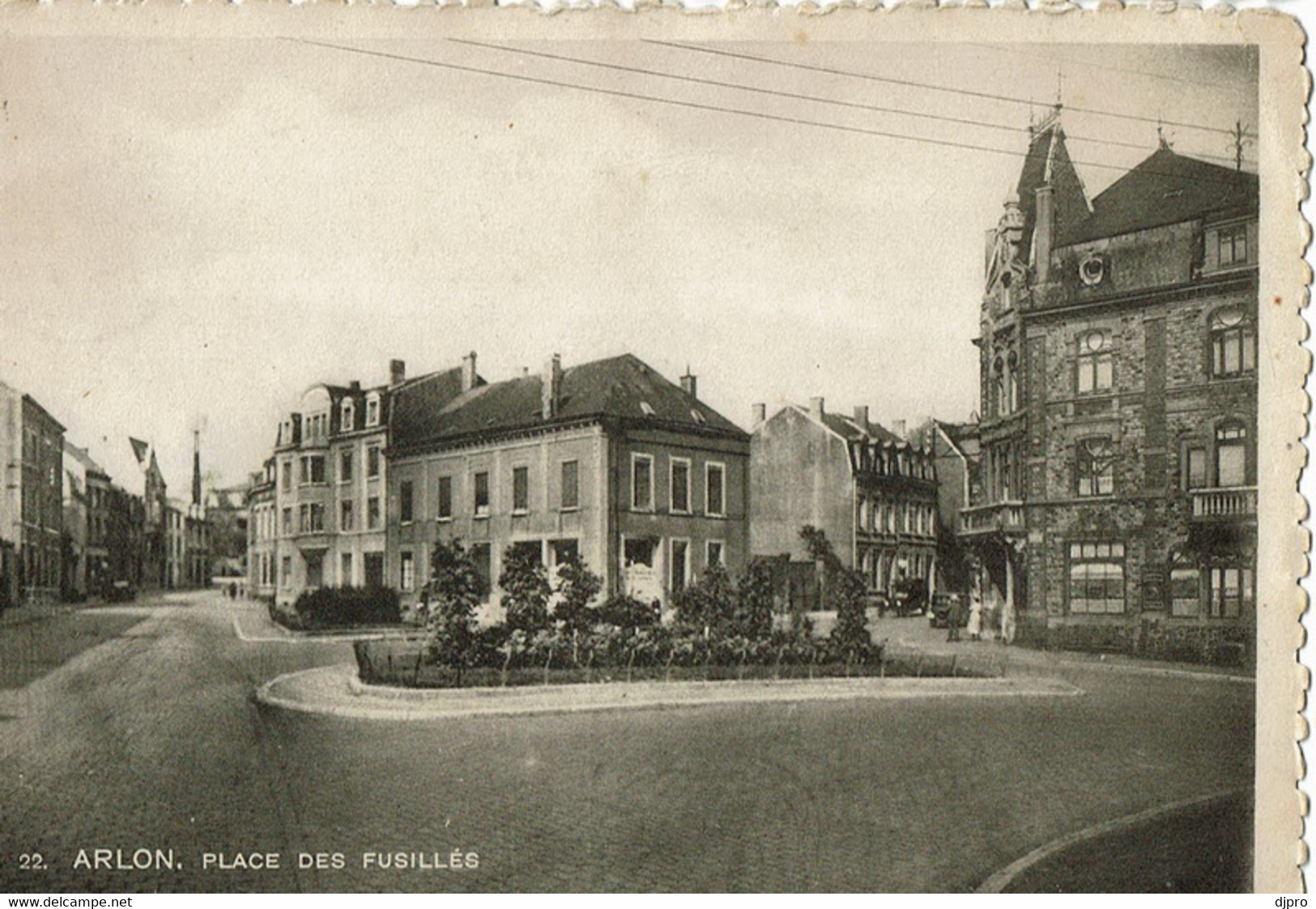 Arlon  22 Place Des Fusilles - Arlon