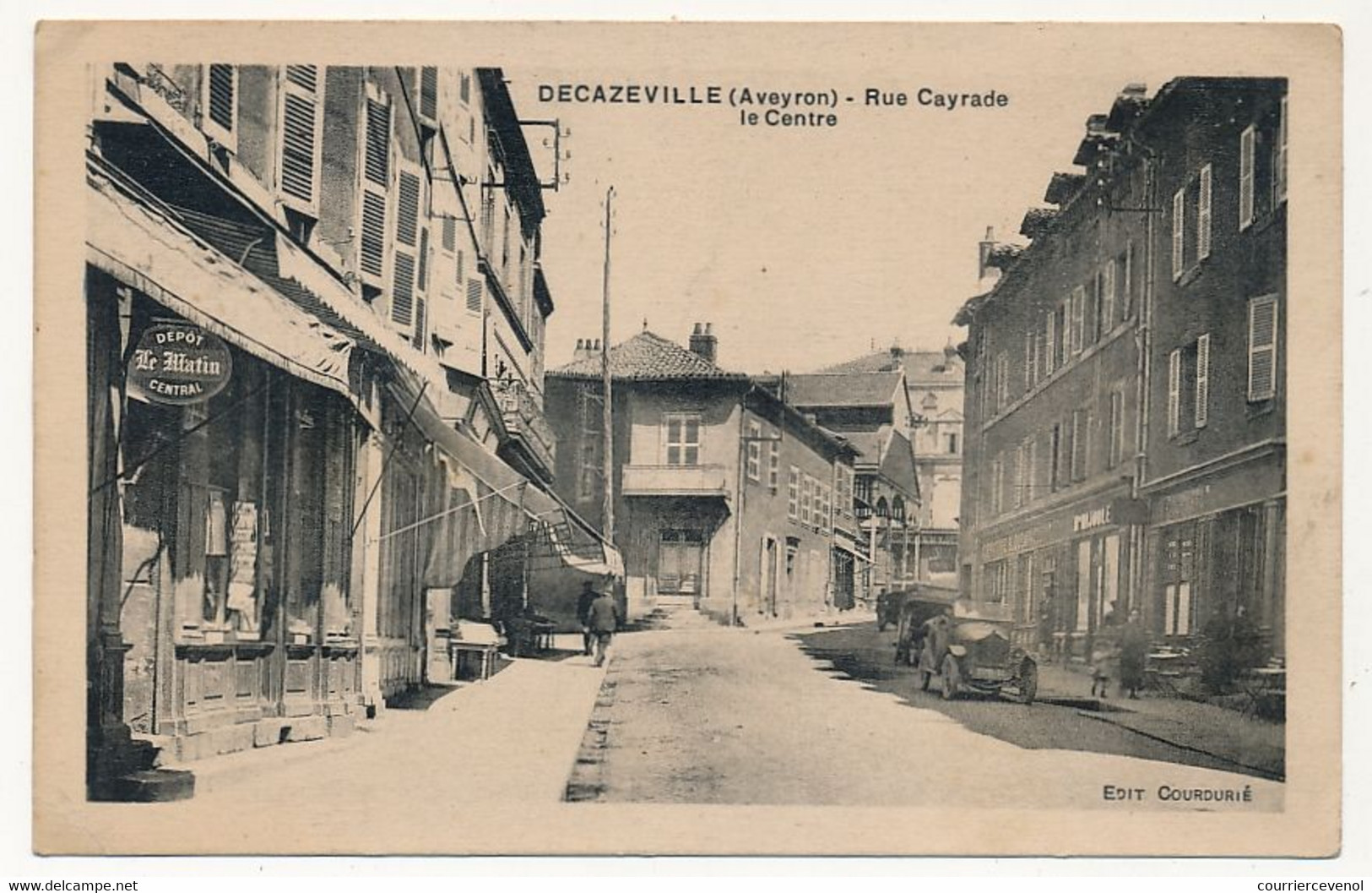 CPA - DECAZEVILLE (Aveyron) - Rue Cayrade - Le Centre - Decazeville