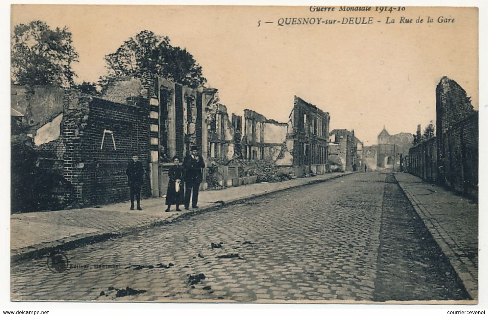 CPA - QUESNOY-SUR-DEULE (Nord) - La Rue De La Gare - Autres & Non Classés