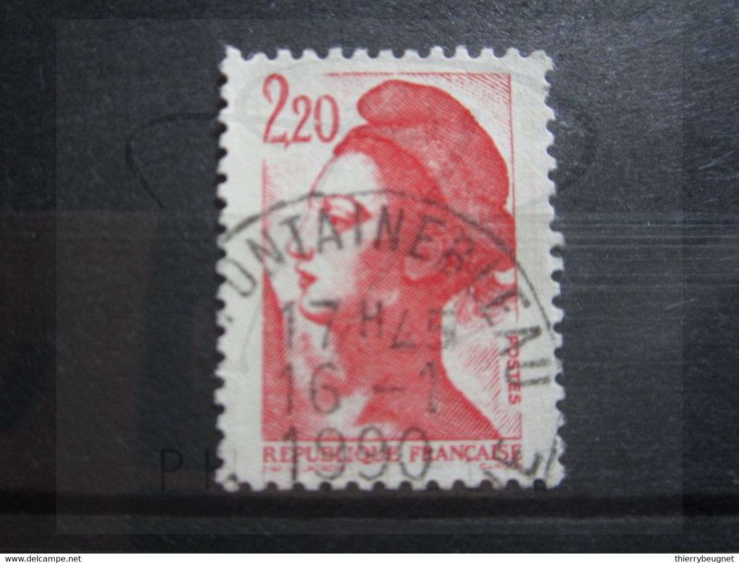 VEND BEAU TIMBRE DE FRANCE N° 2376 , OBLITERATION " FONTAINEBLEAU " !!! - 1982-1990 Liberty Of Gandon