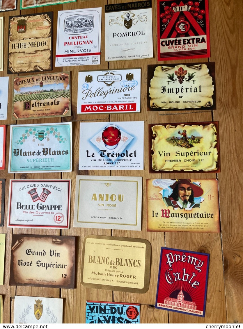 Lot De 50 étiquettes De Bouteilles De Vin De Table - Lots & Sammlungen