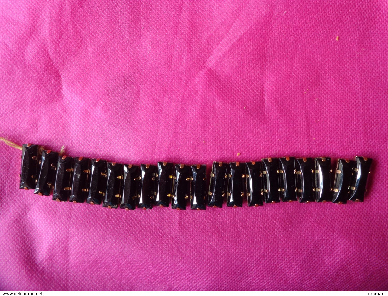 Bracelet Avec 10 Pierres A Remonter (l'elastc C'est Casse) - Andere & Zonder Classificatie