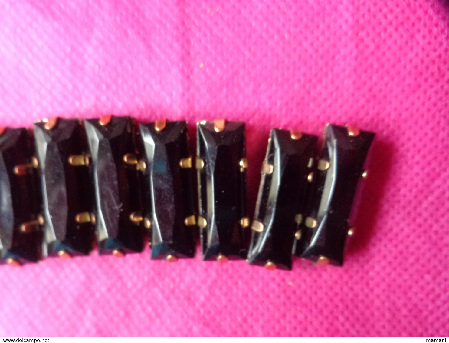 Bracelet Avec 10 Pierres A Remonter (l'elastc C'est Casse) - Andere & Zonder Classificatie