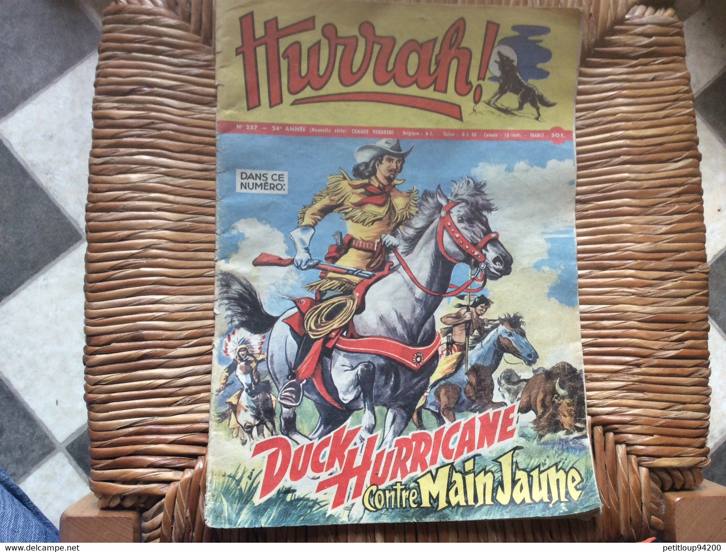 @ ILLUSTRE  HURRAH !  Duck Hurricane Contre La Main Jaune  FELIX LE CHAT  BUGS BUNNY  ROBIN DES BOIS  Etc...No 257 1958 - Hurrah