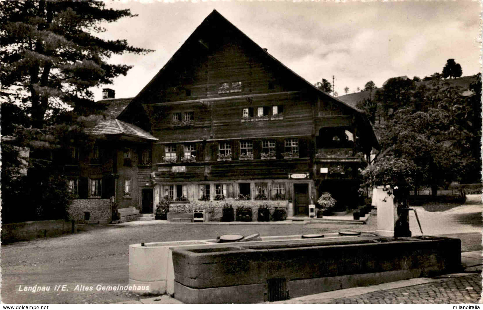 Langnau I. E. - Altes Gemeindehaus (11730) * Feldpost 4. 5. 1943 - Langnau Im Emmental