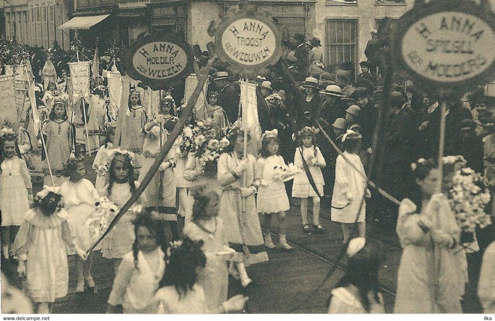 Brugge/Bruges - Procession Du St. Sang. Groupe Ste Anne - Processie Van Het H. Bloed. Groep H. Moeder Anna. - Brugge