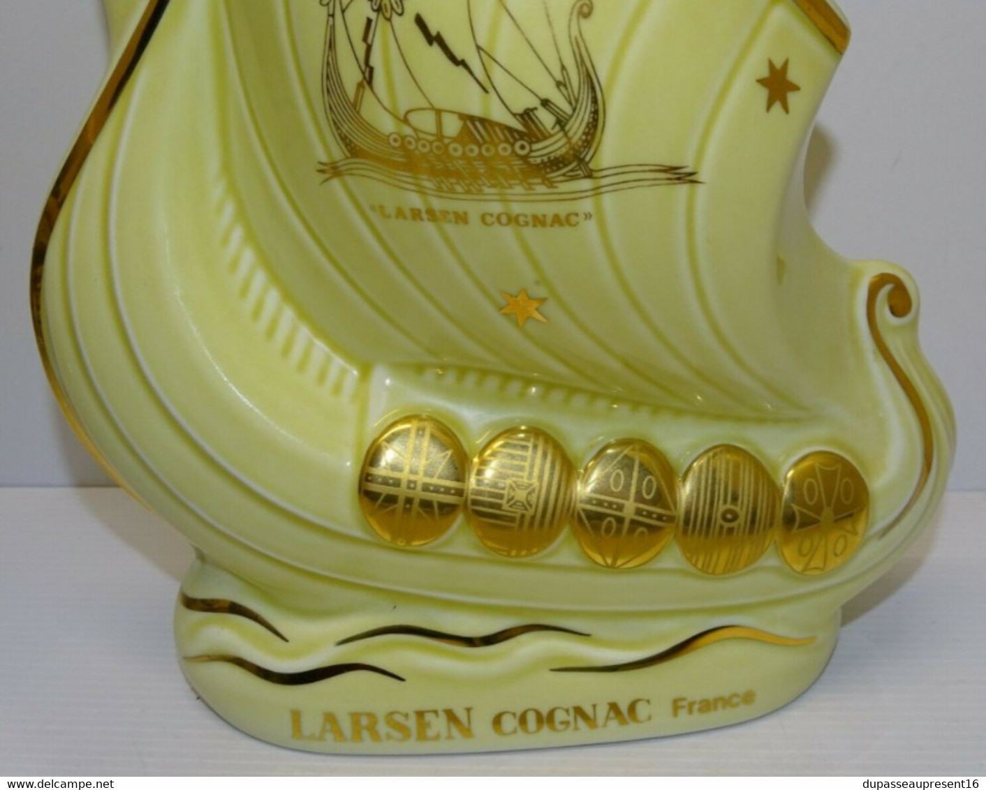 ANCIENNE BOUTEILLE DRAKKAR COGNAC LARSEN Porcelaine ARTORIA LIMOGES Gold 24 Ct Collection Déco Vitrine - Other & Unclassified