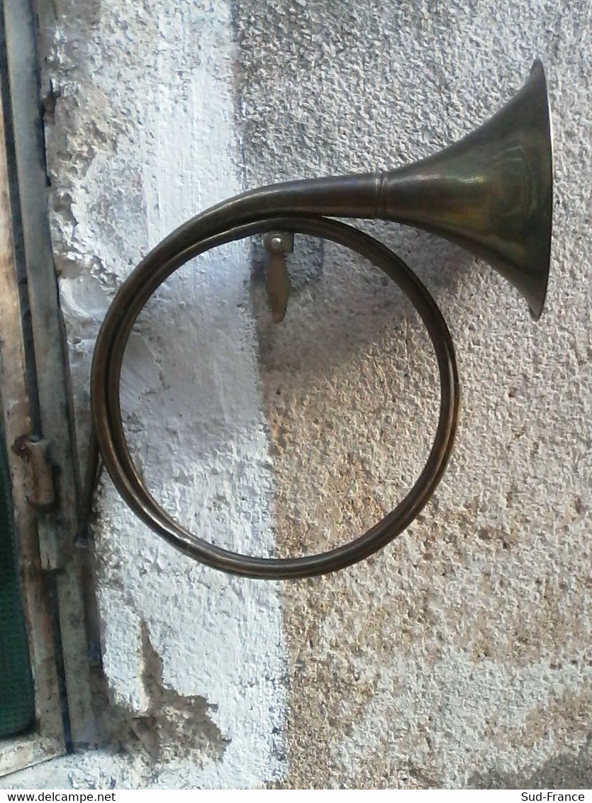 Cor De Chasse Vintage - Instruments De Musique
