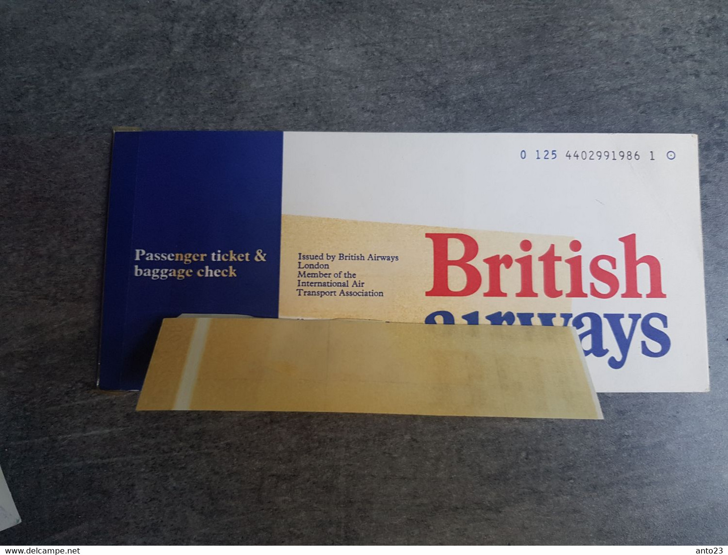 BRITISH AIRWAY BILLET D AVION POUR BERMUDES 1977 - World