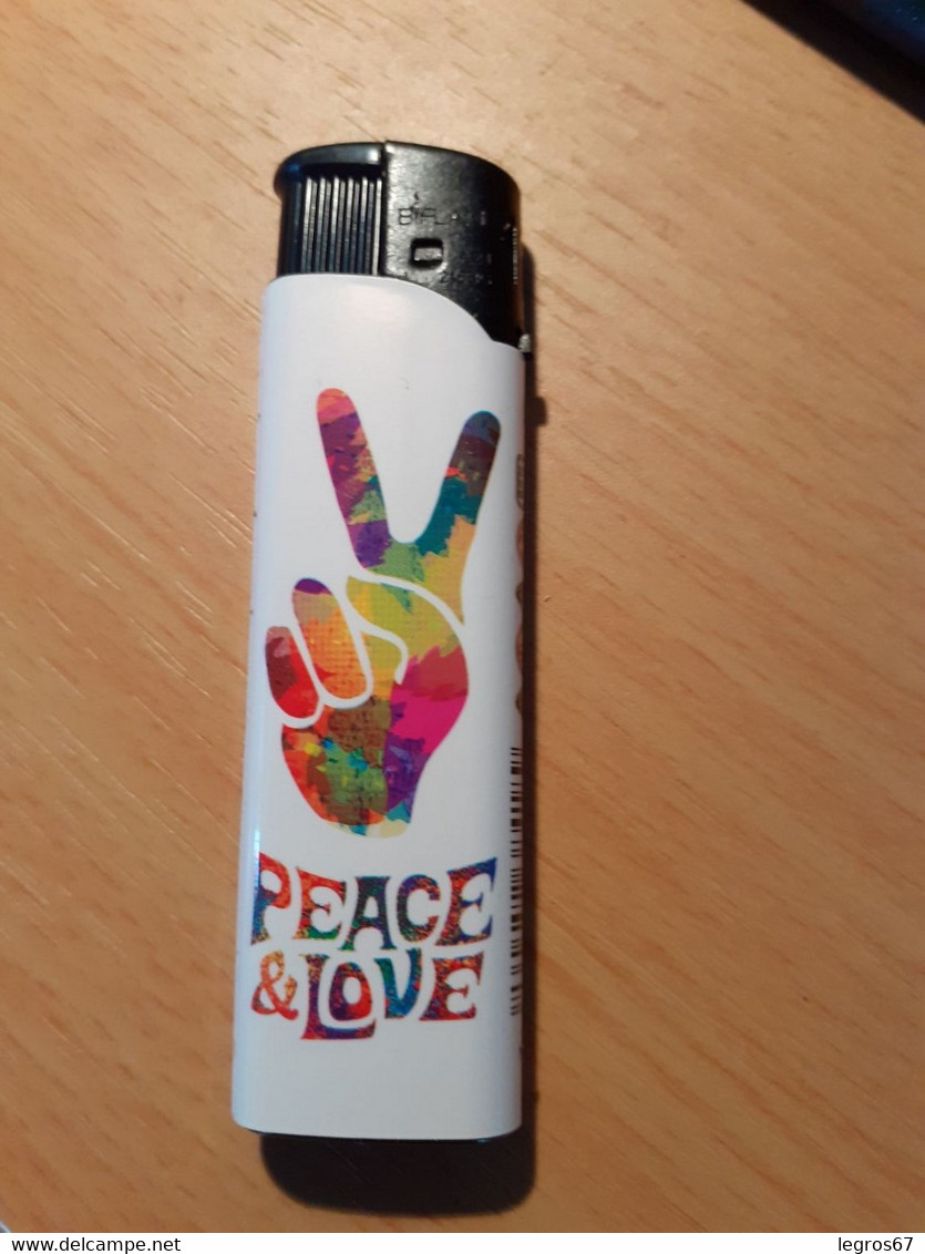 BRIQUET PEACE AND LOVE - Autres & Non Classés