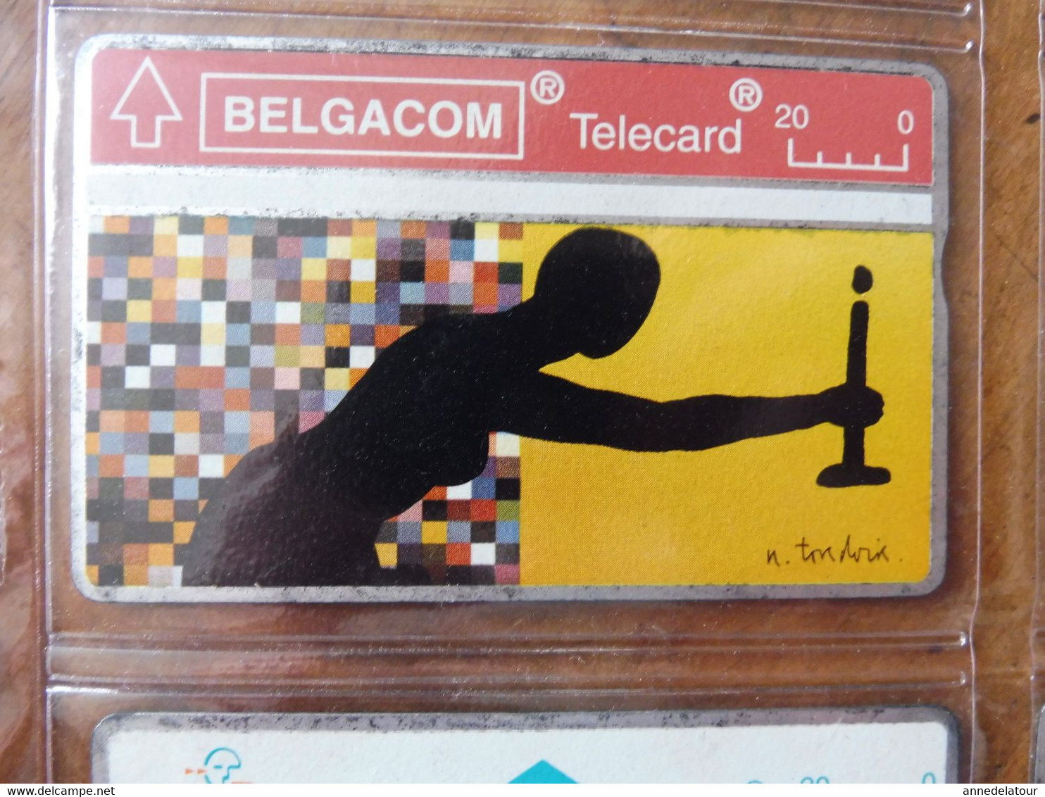 8 télécartes (cartes téléphoniques)  BELGACOM  avec (publicité ,Expo, Rock, Bobbejaanland,  etc)  Belgique