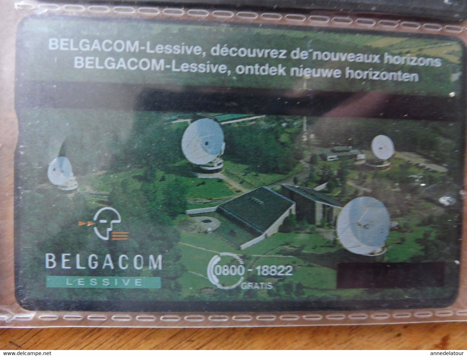10 télécartes (cartes téléphoniques)  BELGACOM (publicité ,dessin animé, Rossini, Grotte de Han, Expo, etc )  Belgique