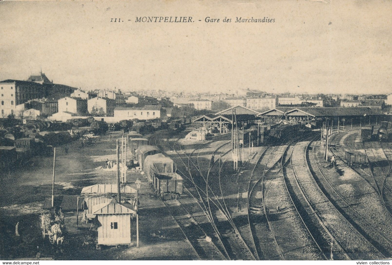 Montpellier (36 Indre) Gare Des Marchandises (pli Vertical Bord Droit) - Montpellier